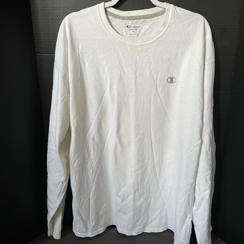 Men’s Champion shirt